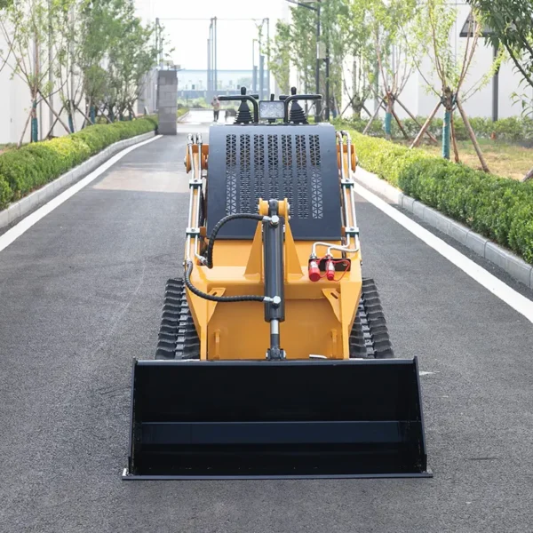 SL-T360 Compact Skid Steer Loader For tight spaces and challenging jobs - Image 4