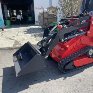 SL-T470 Compact Skid Steer Loader For tight spaces and challenging jobs