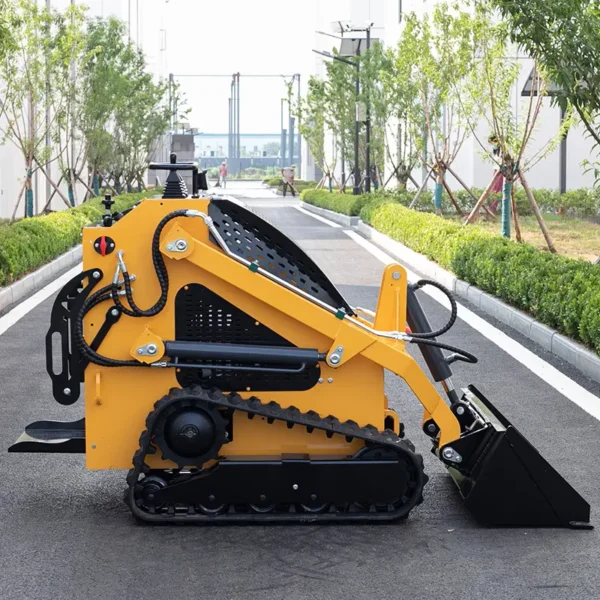 SL-T360 Compact Skid Steer Loader For tight spaces and challenging jobs - Image 2