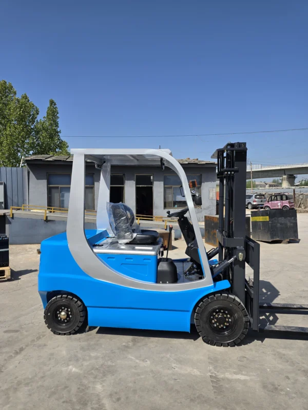 SL-30 -3-Ton Forklift – Robust & High Performance - 图片 2