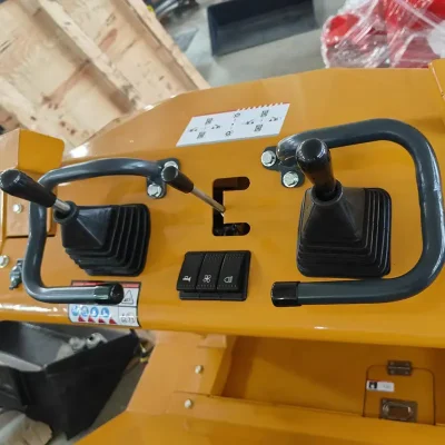 Small skid steer loader4